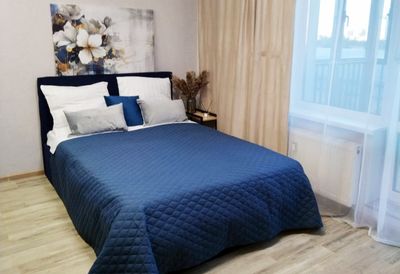 Двуспальная кровать