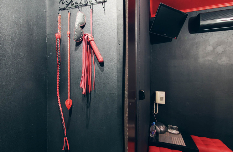 Полулюкс "Glory Hole"