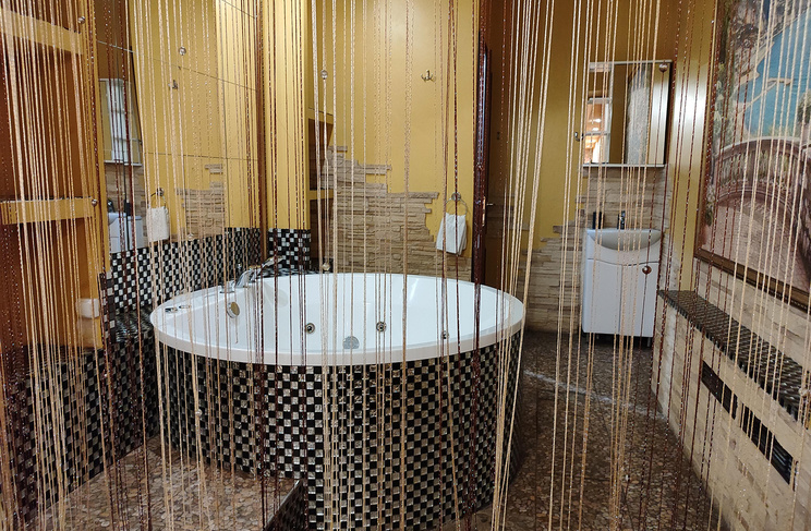 3‑х местный "Люкс с джакузи"