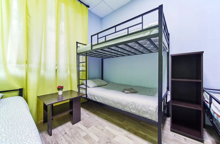 Двухэтажная кровать