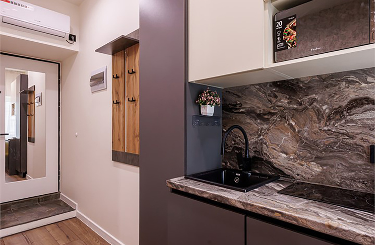 Апартамент 14