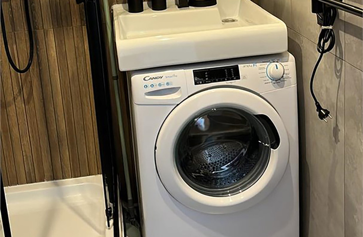 Ленинский 905