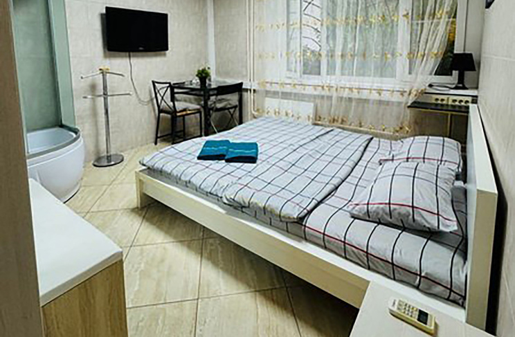 Стандарт с душевой кабиной