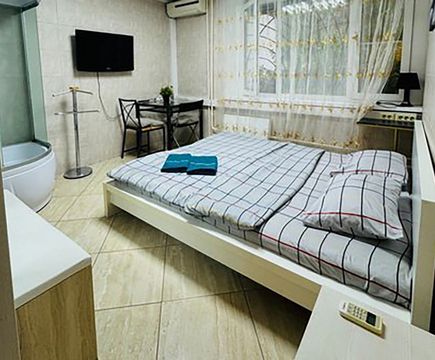 Стандарт с душевой кабиной