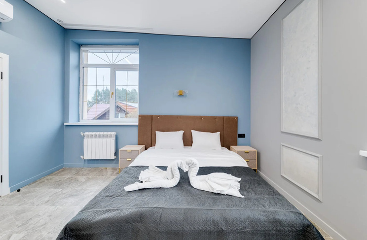 Двухместная кровать