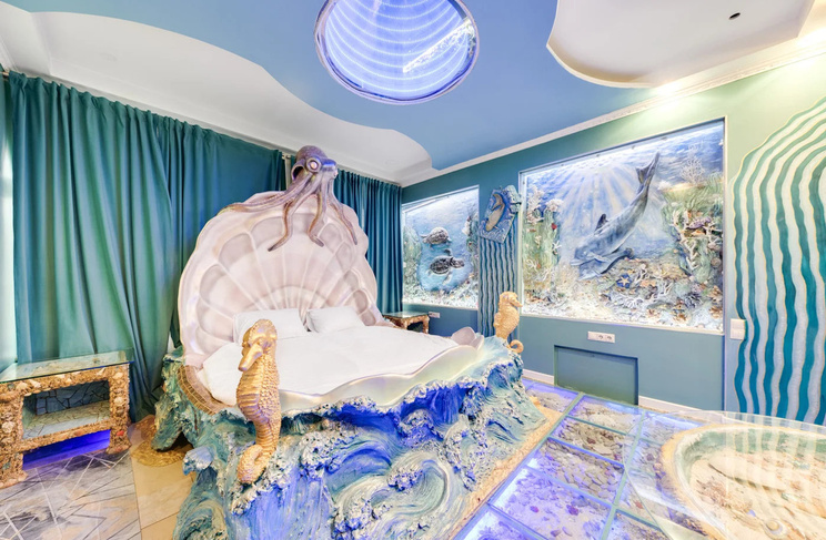 Двухместная кровать