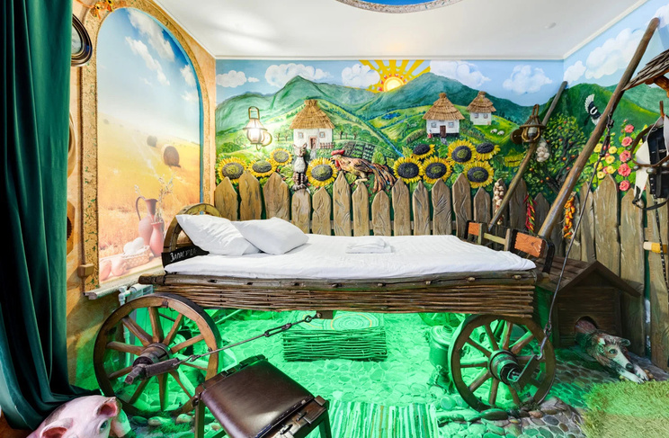 Двухместная кровать