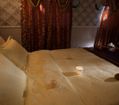 двуспальная кровать