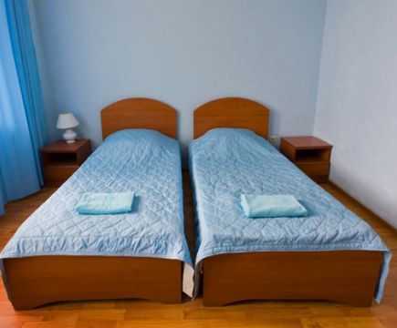 2 односпальные кровати