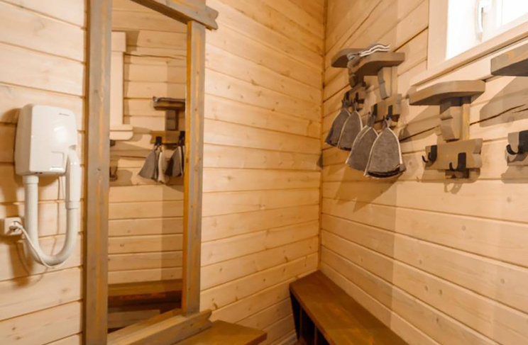 Большой коттедж