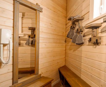 Большой коттедж