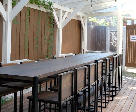 Большой коттедж