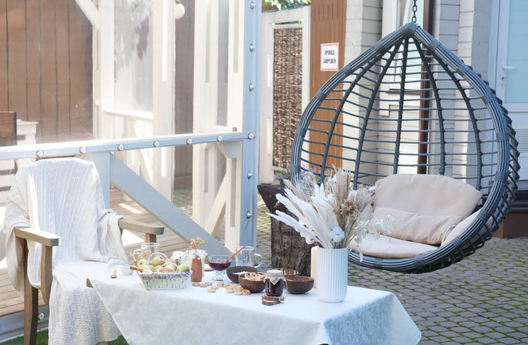 Большой коттедж