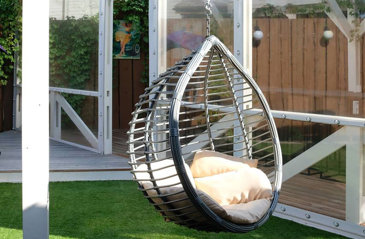 Большой коттедж