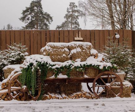 Большой коттедж