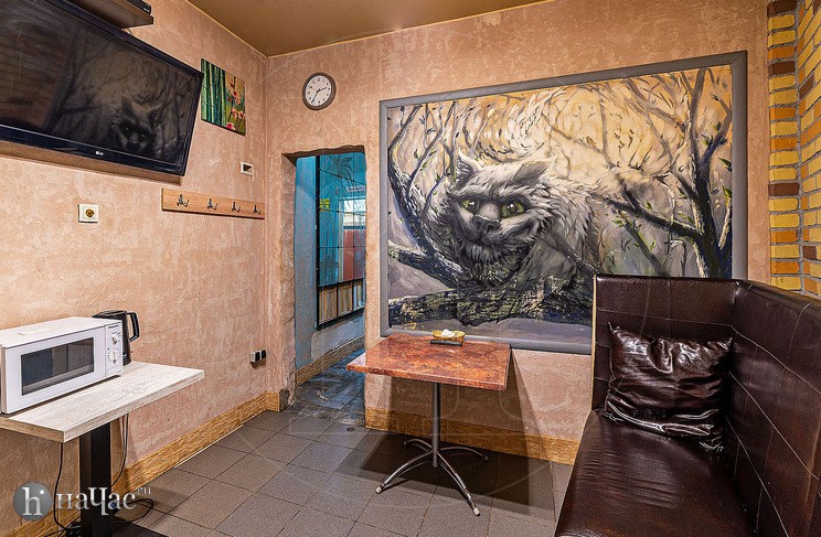 Less на Энгельса, 147