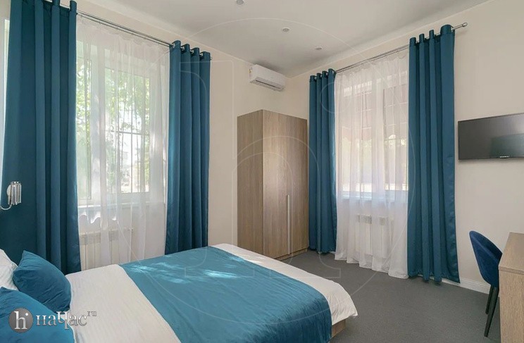 Отель "Мира"