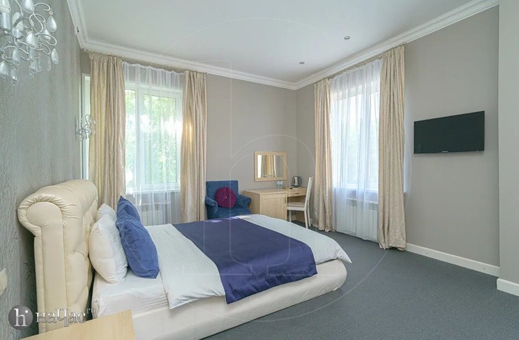 Отель "Мира"